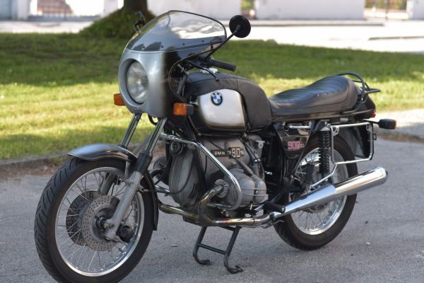 bmw-r90s-dario-0207C38242-C4F8-DCE4-2536-2E7F47F3AA7F.jpg