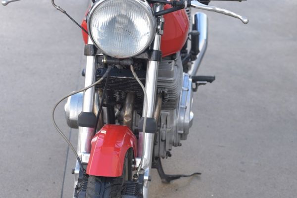 laverda1000-1974-zanardo-072295F566-13EF-FA7F-7D0A-778C60779CCD.jpg