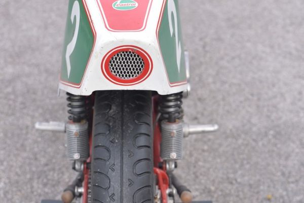 benelli-250-2c-corsa-167E2B7339-3822-6D95-6D84-672201595F9B.jpg