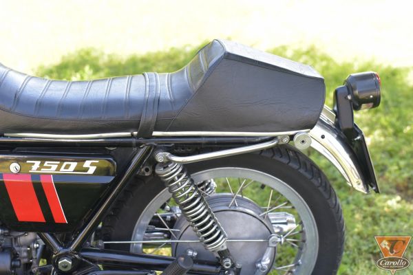 moto-guzzi-750-s-116A110FA4-1E49-34D9-5007-9E75C7DF1E0C.jpg