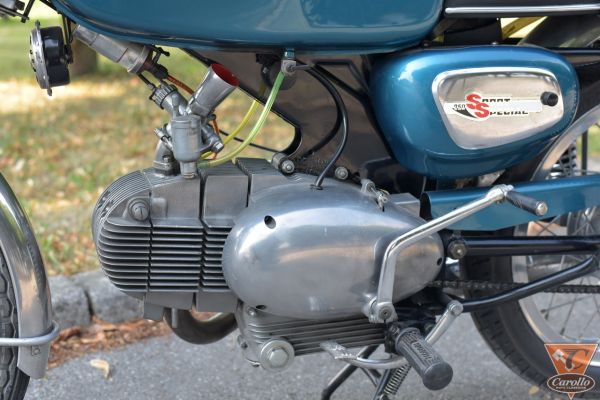 benelli-250-sport-special-15D58C8B69-01B2-E29F-45A7-ED49DBB9C0C5.jpg