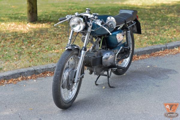 benelli-250-sport-special-391A6FF87-1FF2-2044-2307-AC2AB311BAED.jpg