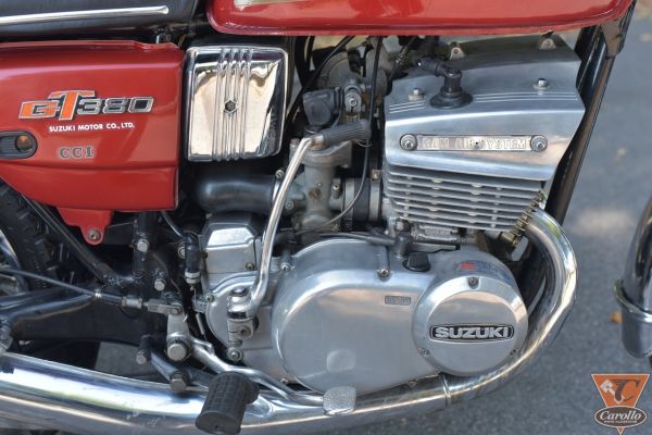 suzuki-gt380-san-dona-385D3AD57-5406-3D26-78D6-796924A9CF66.jpg