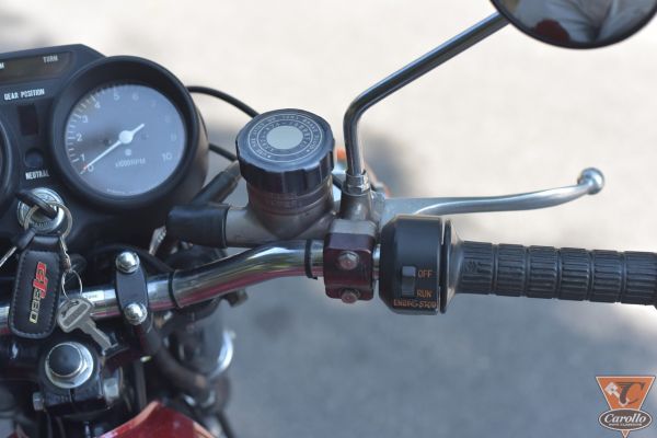 suzuki-gt380-san-dona-98A3AB1CA-271D-27B3-1351-46450922AFB6.jpg