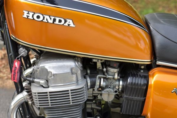 honda-cb-750-k2-suisio-1492775AEA-3B0F-E60D-9039-72CA7AF354EF.jpg