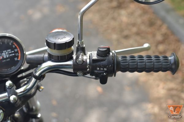 kawasaki-400-s3-18991DD1A8-081F-4D0E-8118-0C104197C0BD.jpg