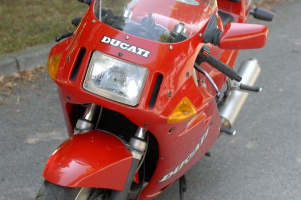 ducati-851-mario-0725FEA1CA-6A44-0170-931E-1C8332B64946.jpg